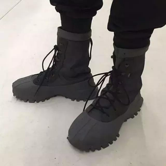 yeezy 1050 2019