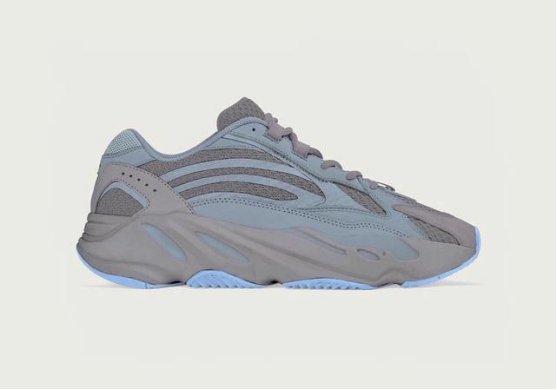 Adidas Yeezy Boost 700 V2 \