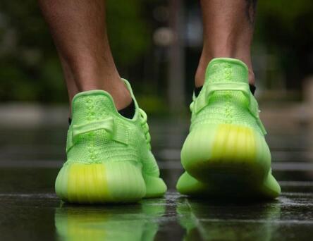 yeezys that glow in the dark